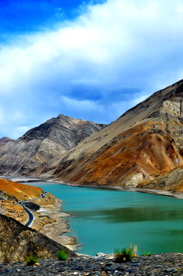 Lac Yamdrok-Tso 2 photo