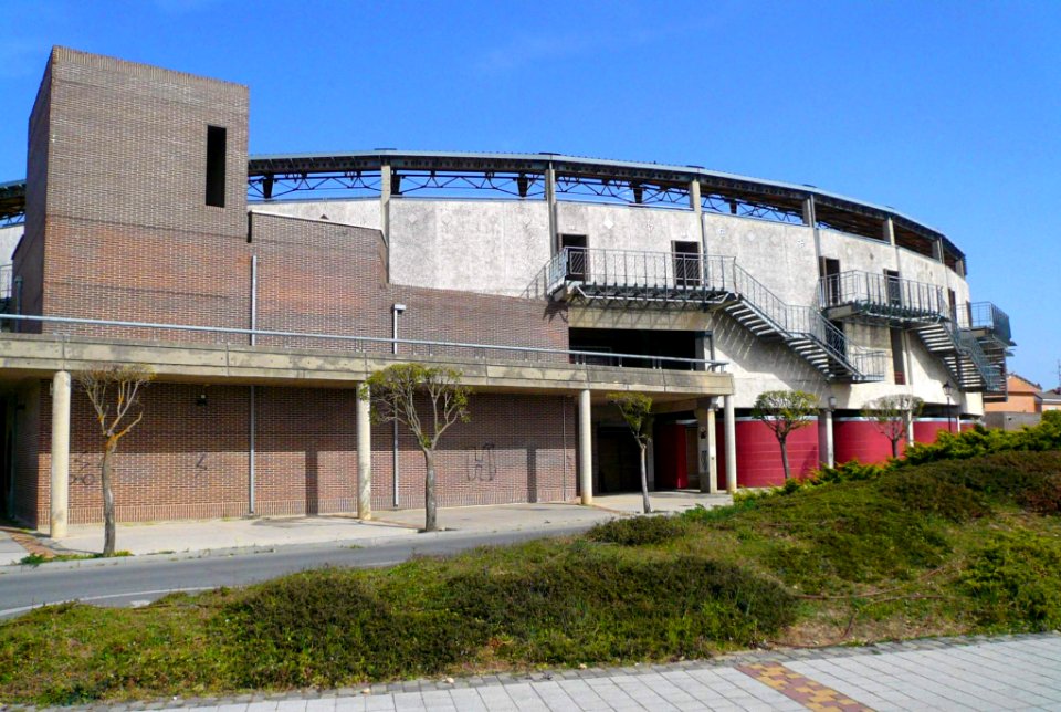 Laguna de Duero - Plaza de toros 07
