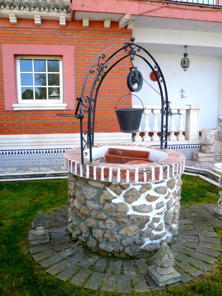 Laguna de Duero - Pozo en vivienda