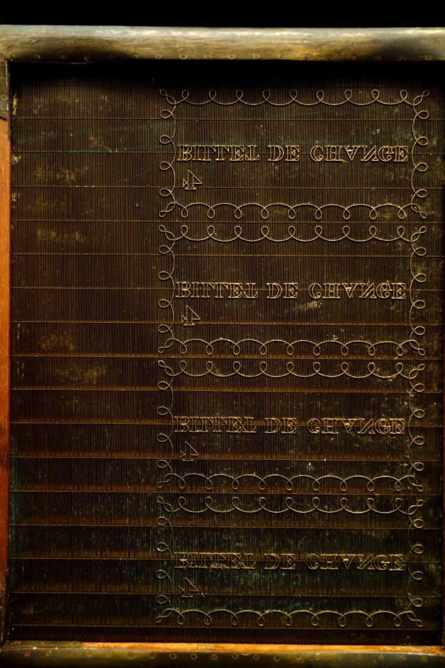Laid mold and deckle, France - Robert C. Williams Paper Museum - DSC00441