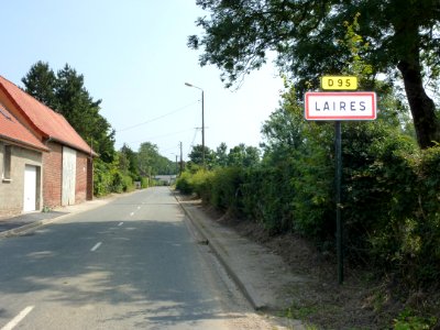 Laires (Pas-de-Calais) city limit sign