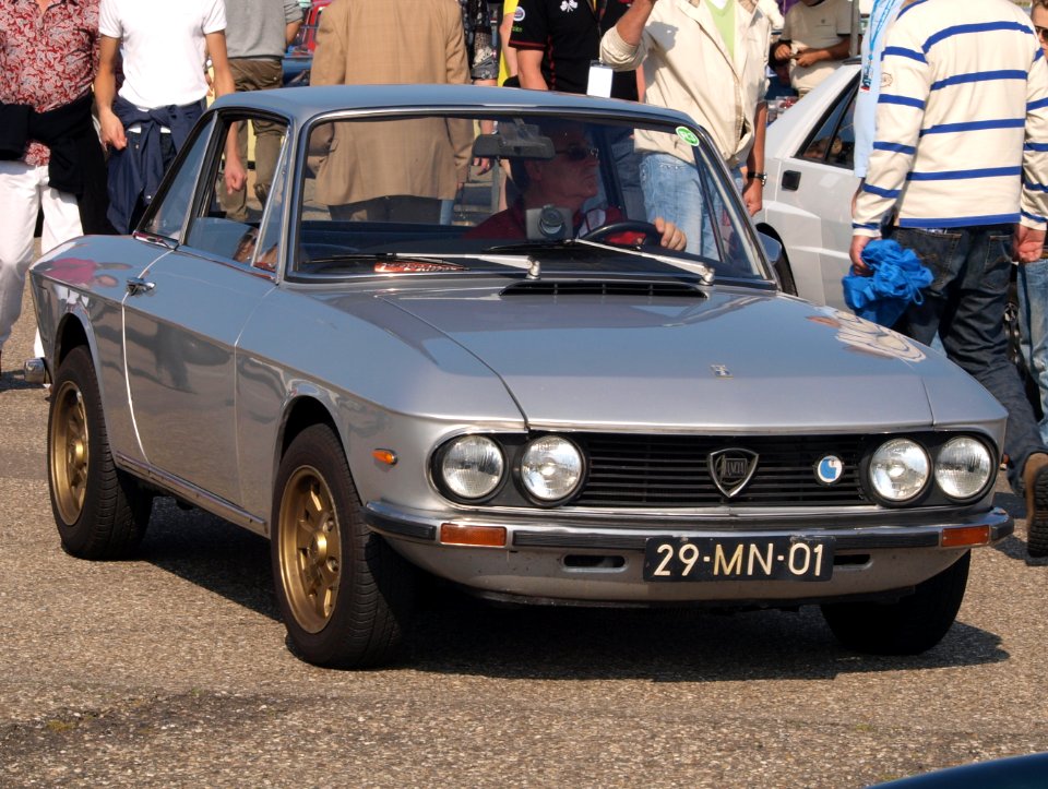 Lancia FULVIA Coupe RALLYE 1.3S 3RD SERIES dutch licence registration 29-MN-01 pic3