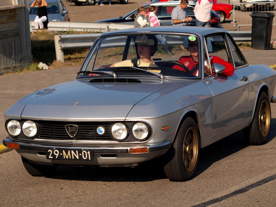Lancia FULVIA Coupe RALLYE 1.3S 3RD SERIES dutch licence registration 29-MN-01 pic1