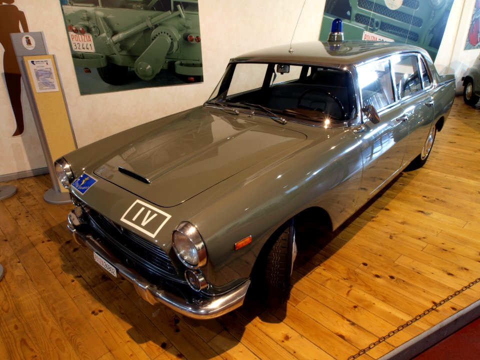 Lancia polizia 26802 photo-2