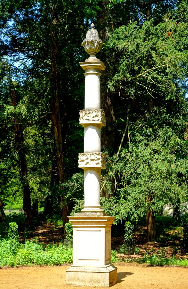 Lancelot Brown monument - Wrest Park - Bedfordshire, England - DSC08212