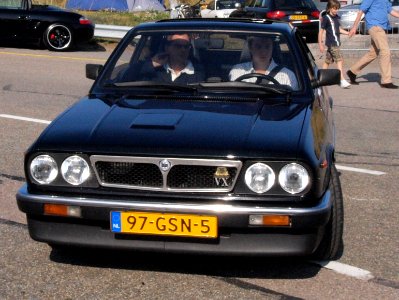 Lancia Coupe Volumex dutch licence registration 97-GSN-5 pic1