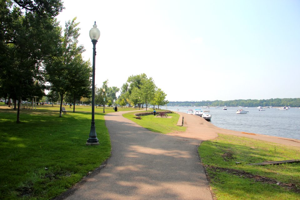 Lakefront Park, Hudson, WI Aug 2018 1