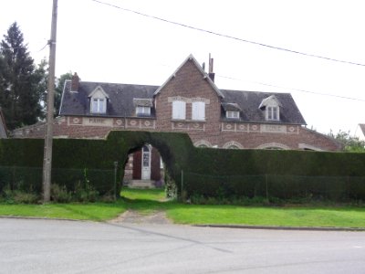 Lanchy (Aisne) mairie-école