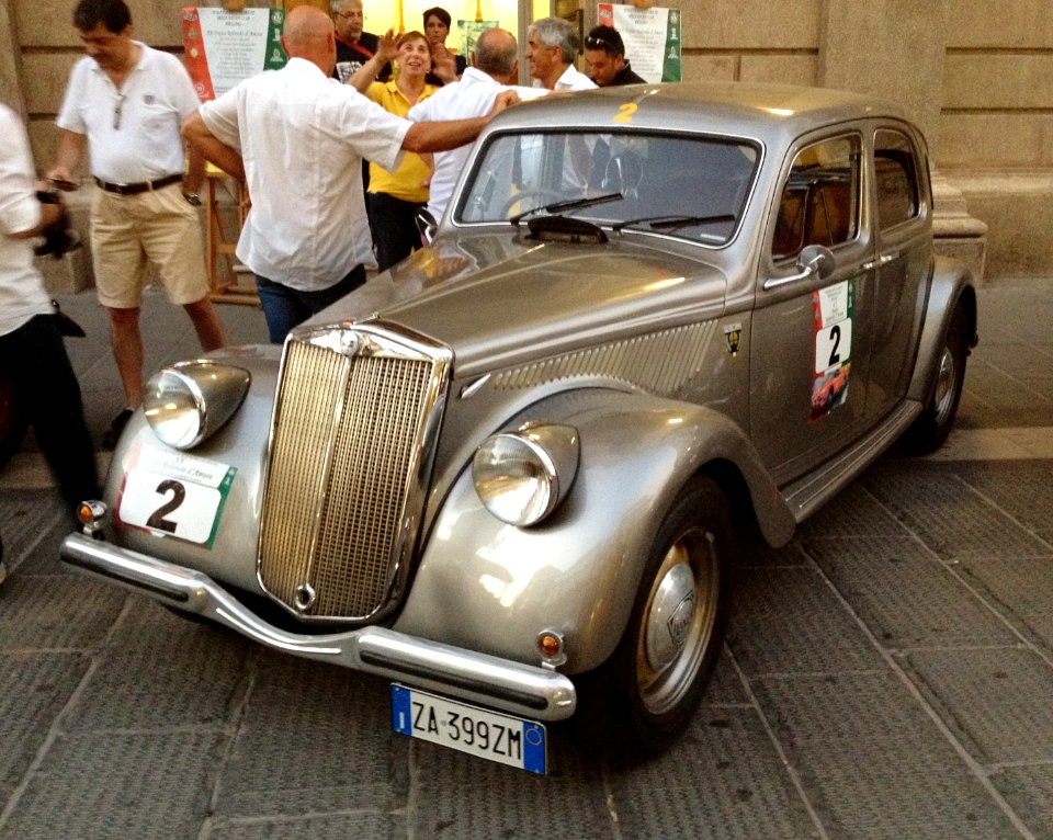 Lancia Aprilia front