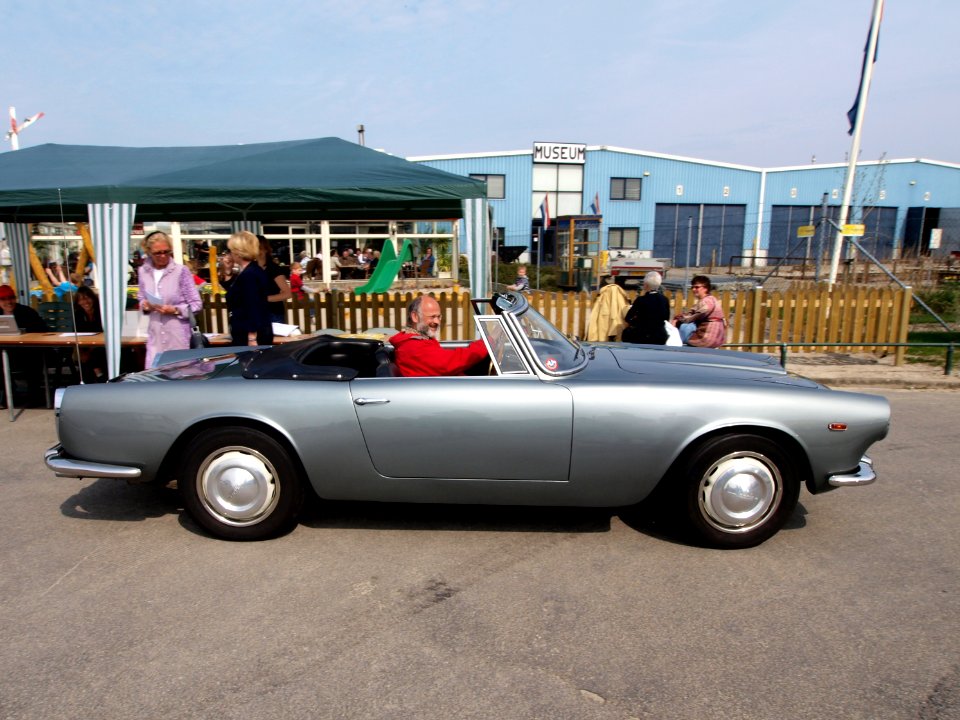 Lancia Flaminia G.T 3C 2.8 (1968), Dutch licence registration AH-41-68 pic5