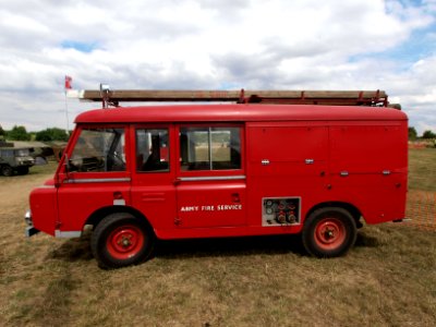 Land Rover 109 IIA Forward Control Fire Engine pic2 photo