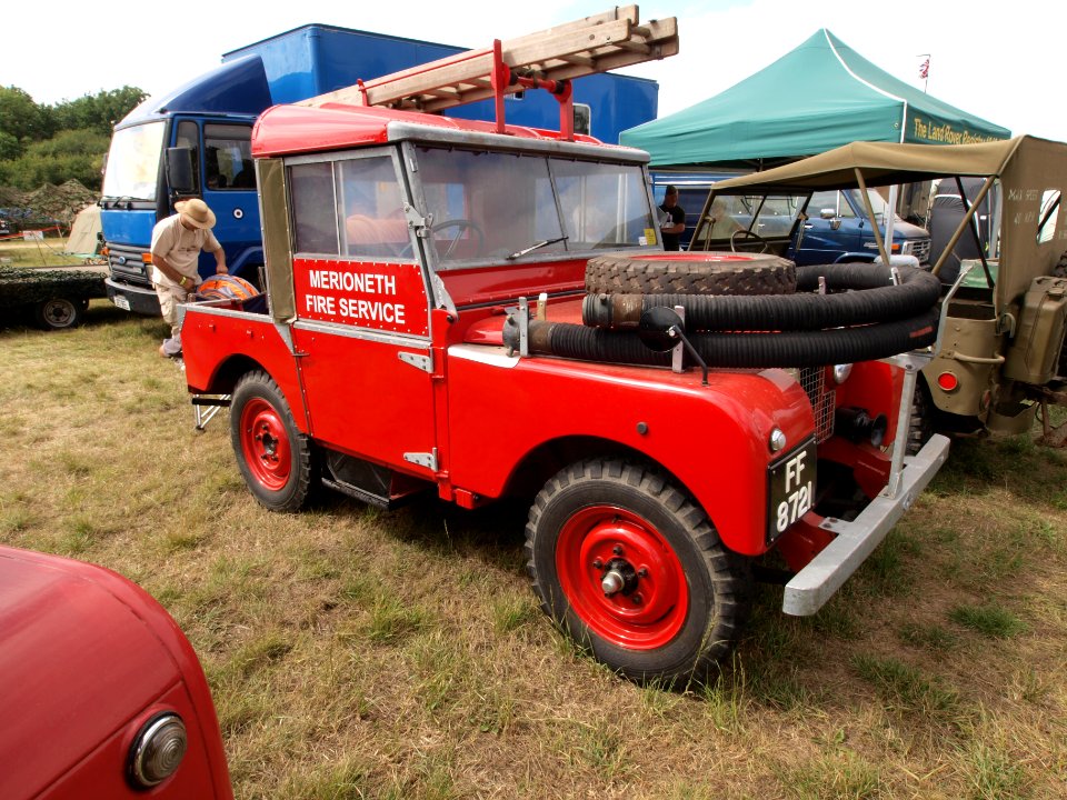 Land Rover, licence registration '-10