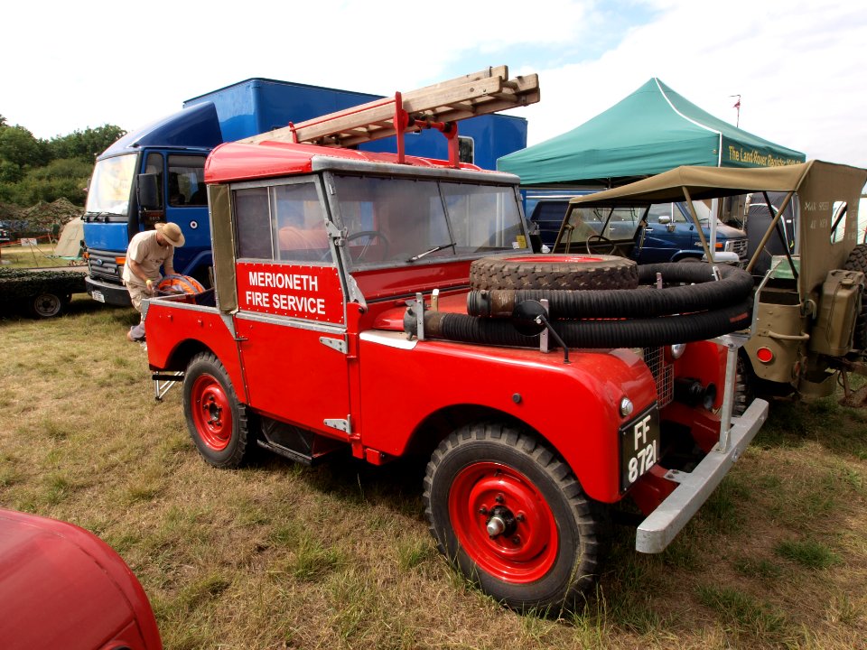 Land Rover, licence registration '-11