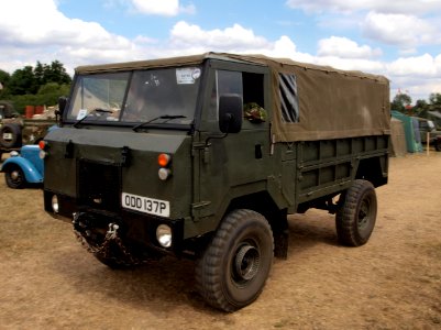 Land Rover 101 Forward Control pic3