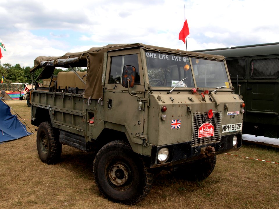 Land Rover 101 Forward Control pic8