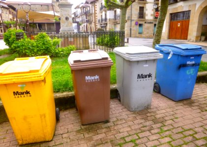 Lakuntza - Reciclaje de residuos urbanos 1