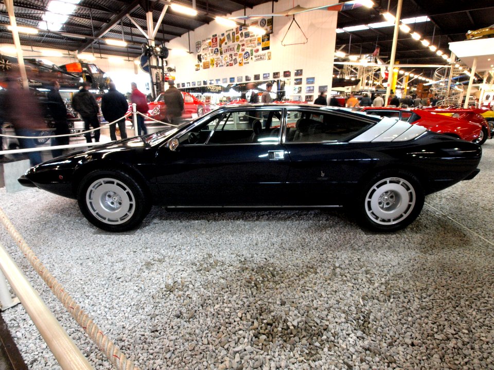 Lamborghini Urraco P300 pic-3