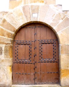 Lakuntza - Puerta 06
