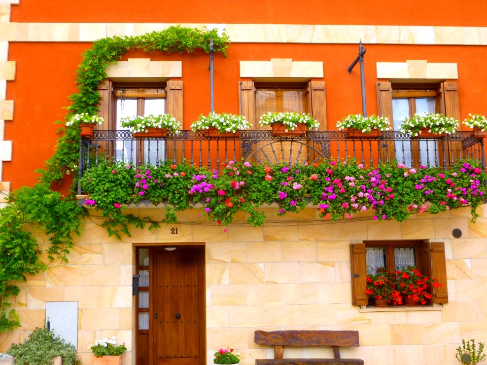 Lakuntza - Balcones 02