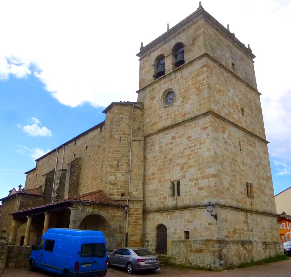 Lakuntza - Iglesia de San Salvador 05