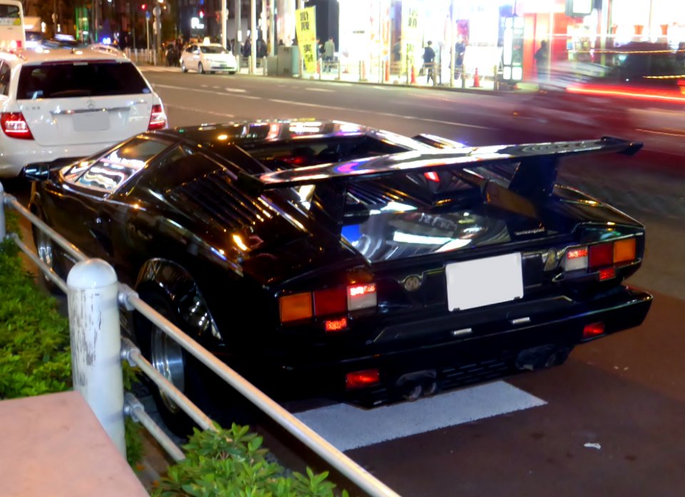 Lamborghini Countach 25th Anniversary at night rear