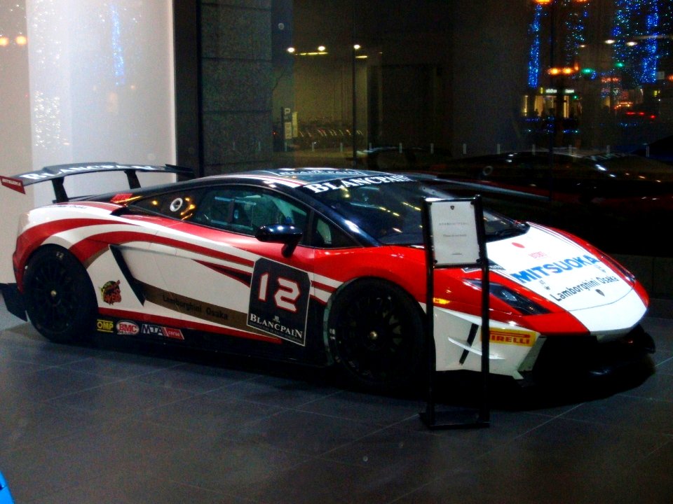 Lamborghini Gallardo Super Trofeo ,which is entering the Lamborghini Blancpain Super Trofeo Asia Series,by Lamborghini osaka