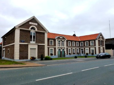 Lambres (Pas-de-Calais) école