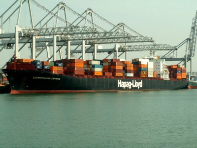 Ludwigshaven Express, at the Amazone harbour, Port of Rotterdam, Holland 04-May-2006