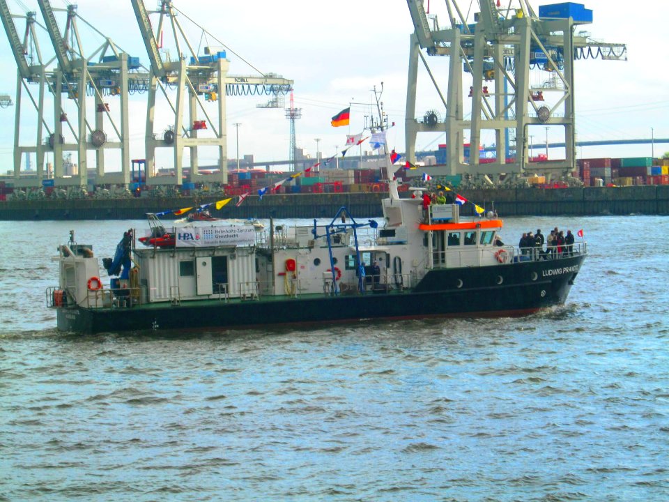 Ludwig Prandtl (ship, 1983)