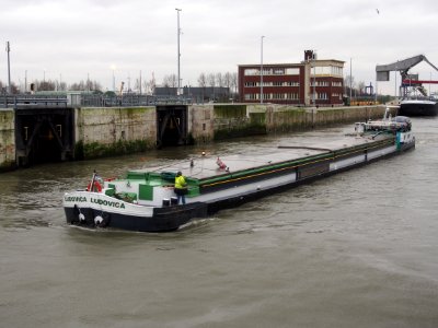 Ludovica (ship, 1963) ENI 06000490 Van Cauwelaersluis, Port of Antwerp pic1