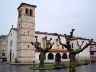 Lugones (Siero) - Iglesia de San Félix 2