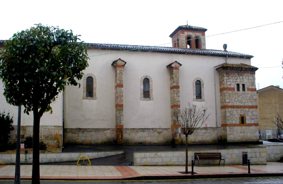 Lugones (Siero) - Iglesia de San Félix 1