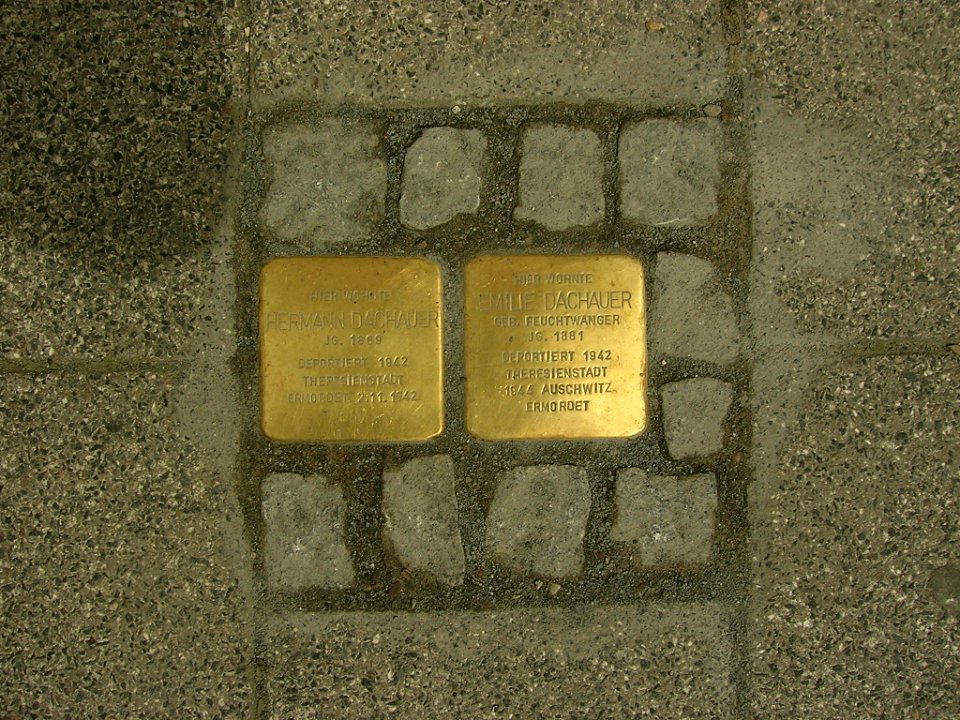 Luitpoldstr 14 Eichstätt -Stolpersteine Dachauer (2)