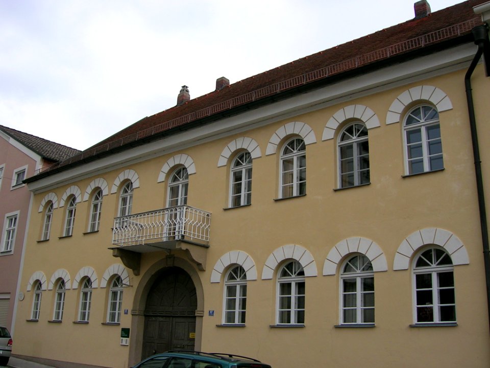 Luitpoldstr 10 Eichstätt -D-1-76-123-110
