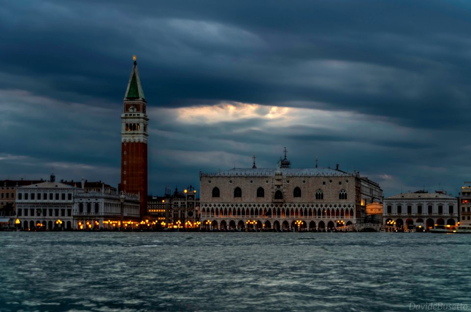 Luci E Ombre Sulla Serenissima (262276703)