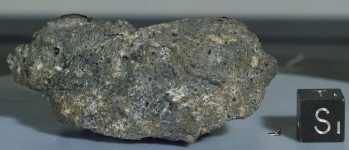 Lunar sample 61155 S72-38376