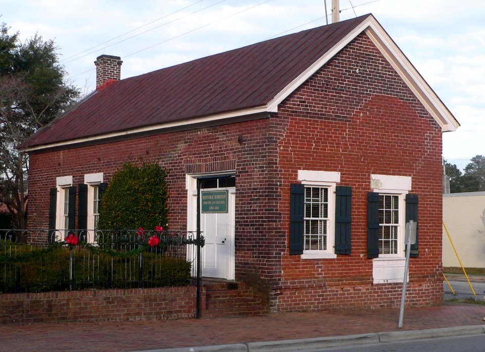 Lumberton NC Proctor law bldg (6 x Elm) from SE 1