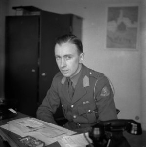 Luitenant A.C.Domhof, Bestanddeelnr 935-0584