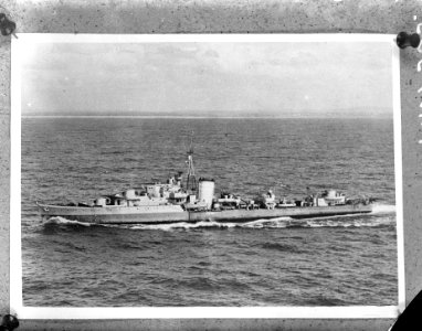 Luchtopname. Torpedobootjager Hr. Ms. Jan van Galen, Bestanddeelnr 935-0170