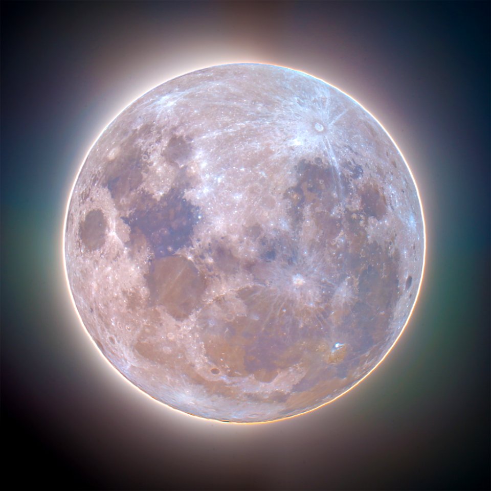 Luminous Supermoon Corona in Full Colour
