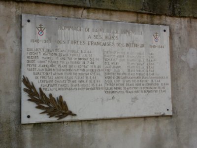 Lunéville (M-et-M) plaque commémor. 1940-1944