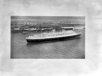 Luchtopname. SS. Nieuw Amsterdam, Bestanddeelnr 935-0063
