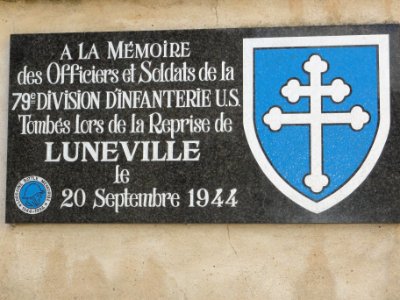 Lunéville (M-et-M) plaque commém. 20 sept.1944