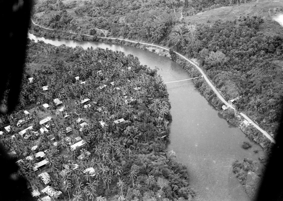 Luchtfoto. Rivier Benkoelen, Bestanddeelnr 15207