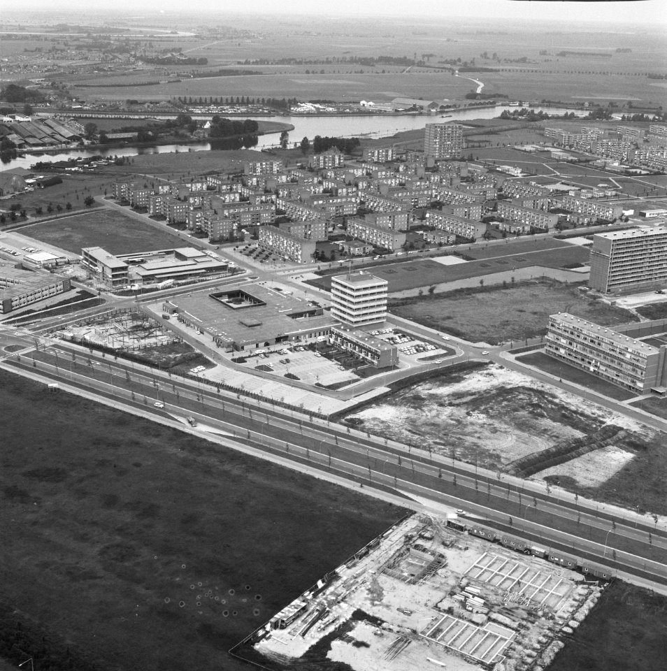 Luchtopname. Nieuwbouw Zwolle wijk Holtenbroek, Bestanddeelnr 168-0515