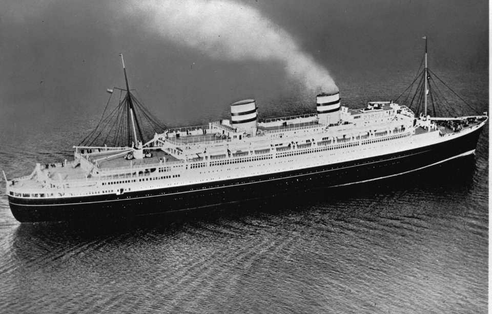 Luchtopname SS. Nieuw Amsterdam, Bestanddeelnr 935-0062