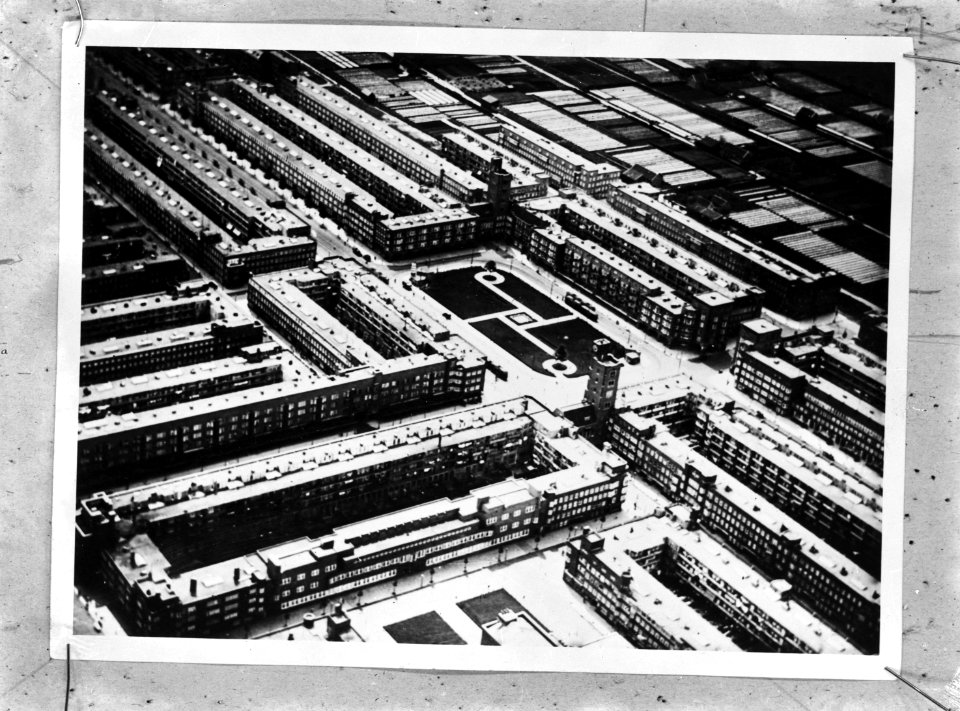 Luchtopname. Amsterdam-West, Mercatorplein, Bestanddeelnr 935-3543