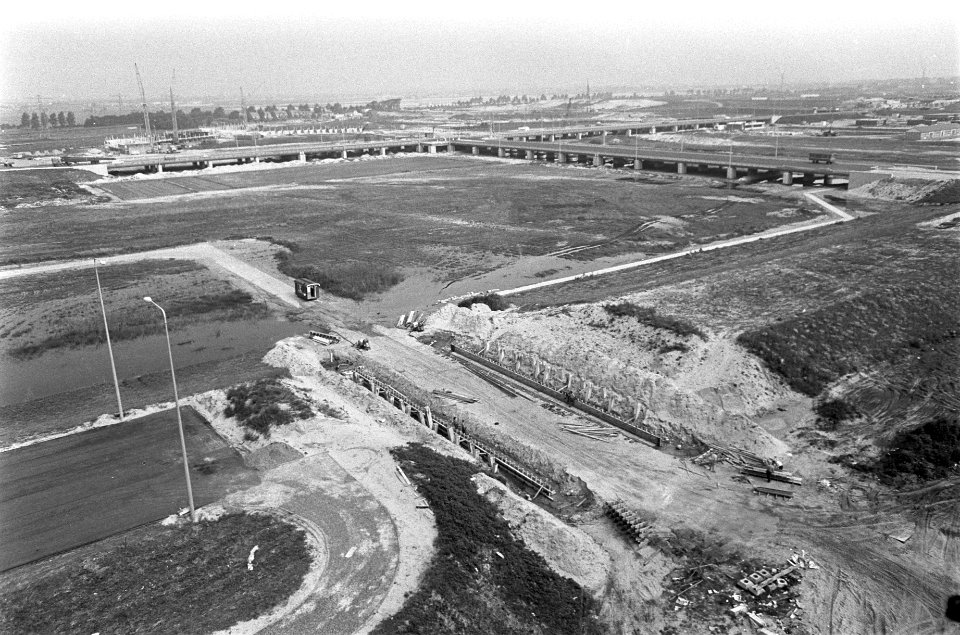 Luchtfoto van het bouwterrein, Bestanddeelnr 921-6152