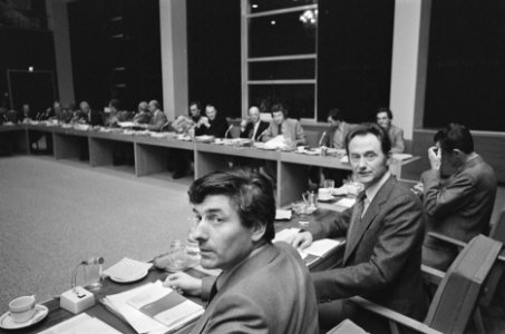 Loonoverleg in Den Haag minister Lubbers en Boersma vakbondsdelegatie, Bestanddeelnr 928-8386