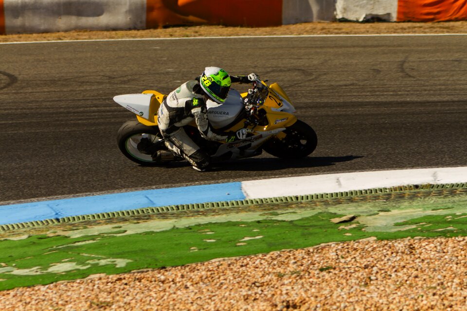 Motorcycle mota motorcycle racing